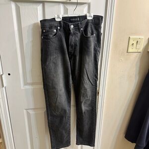 abercrombie athletic skinny jeans 32x32